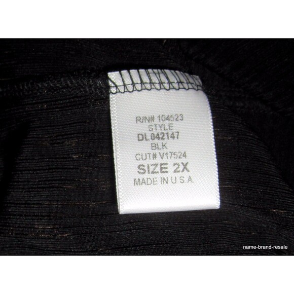 VIKKI VI NWT Womens PLUS 1X Black Slinky 3/4 Sleeve SHIRT Top Blouse Slimming - Picture 3 of 3
